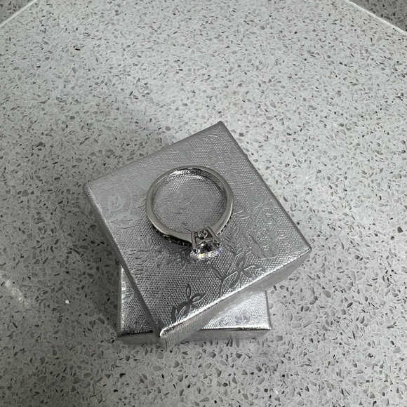 Engagement Ring - Picture 2 of 4